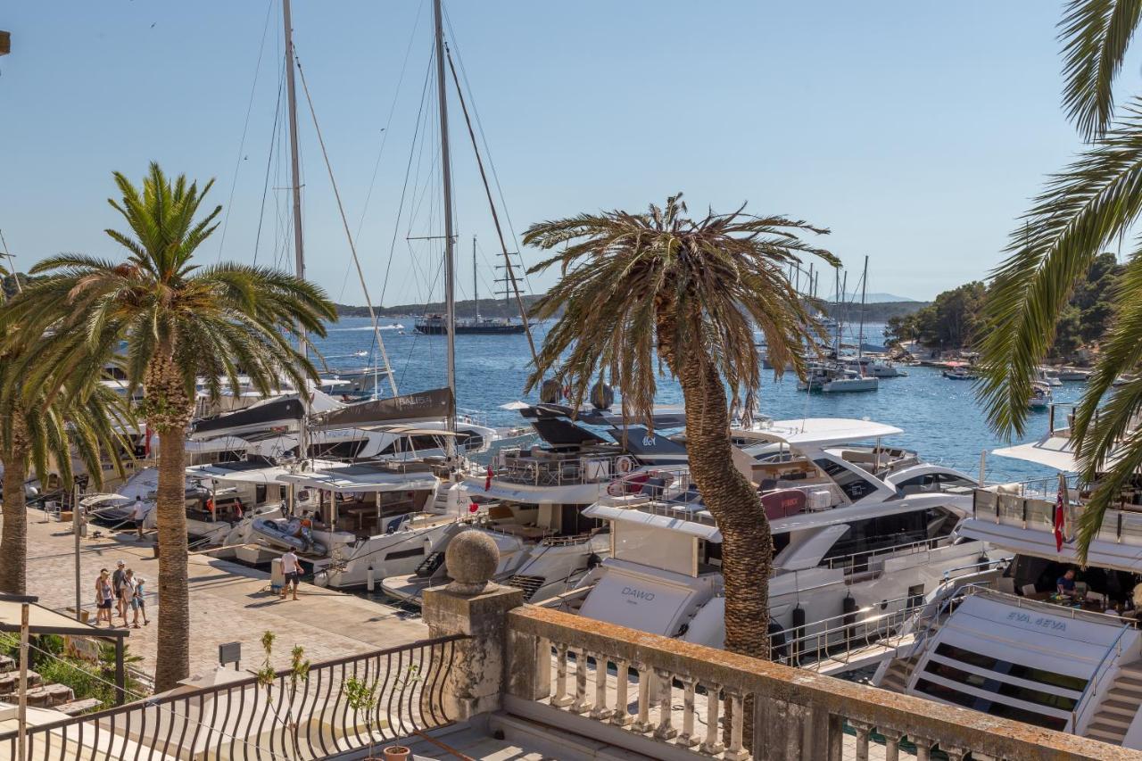 Couple'S Getaway In The Center Of Hvar W/Sea View Хвар Екстер'єр фото